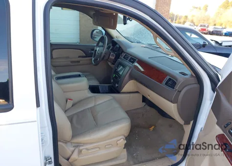 2013 GMC Yukon Xl 1500 Slt из США, поврежденный, VIN 1GKS1KE03DR128278